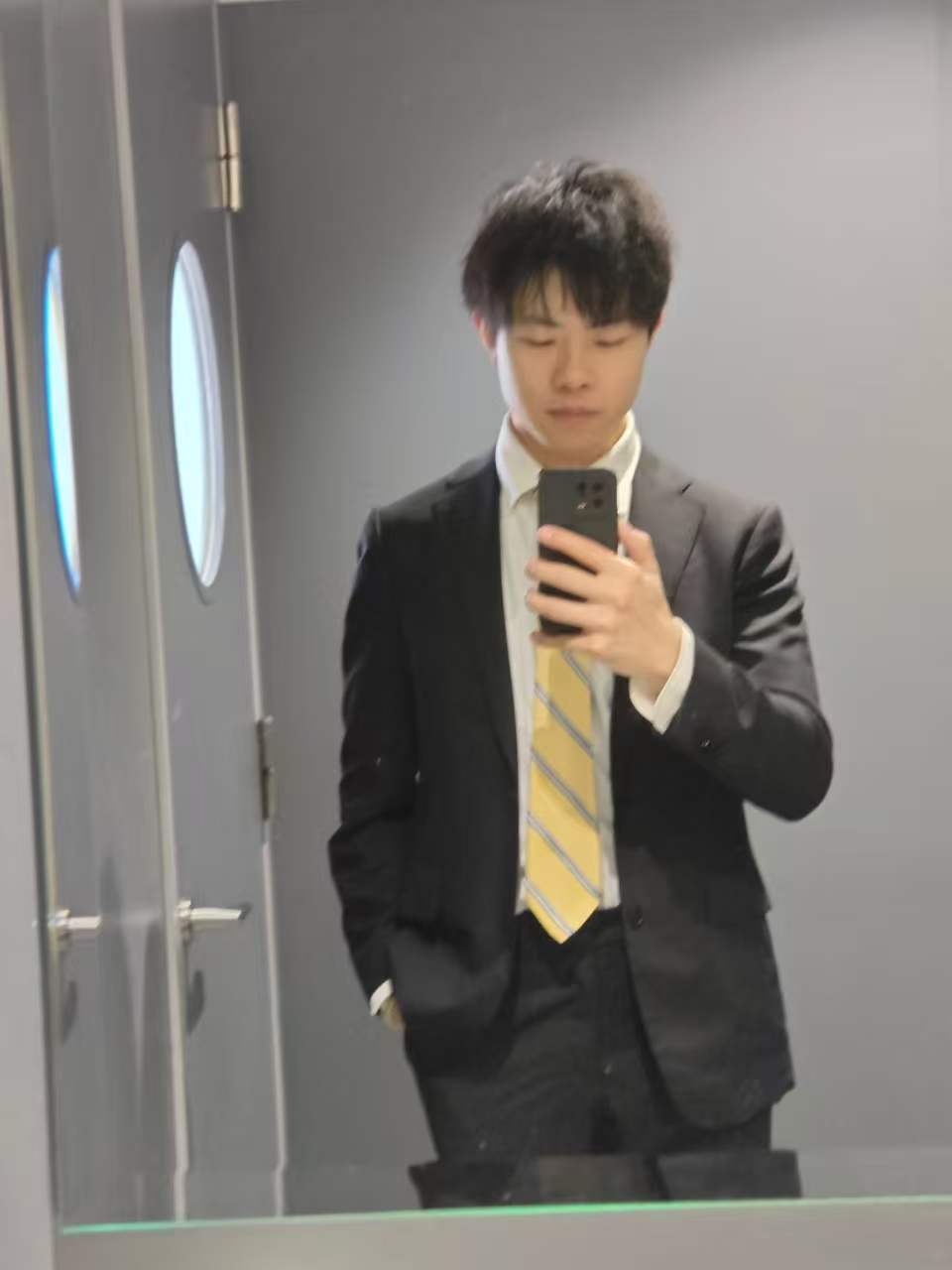 潘岩
