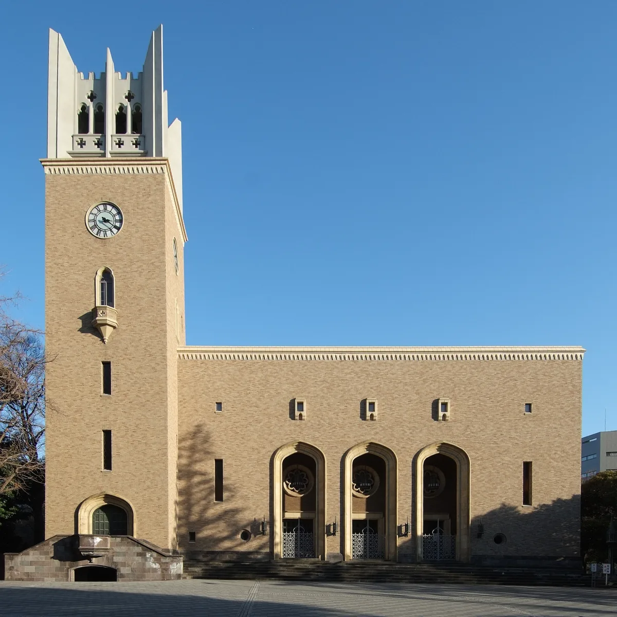 早稻田大学